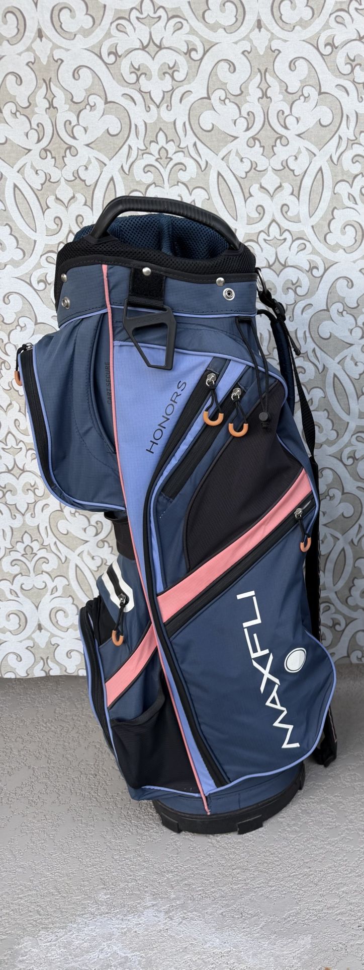 Maxfli Golf Bag, 10 Zippers! Really NICE!!!