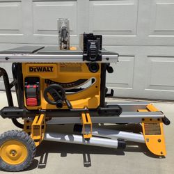 DeWalt Table Saw  Model DWE 7485