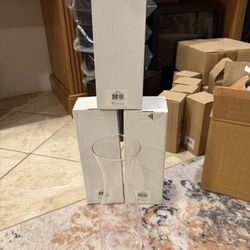 New Glass Carafe Sunday Funday 5 Piecees Each :3$