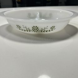 Vintage Glass Bake  Green Daisy 