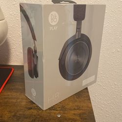 B&O PLAY by Bang & Olufsen Beoplay H8 Wireless On-Ear Headphone with Active Noise Cancelling, Bluetooth