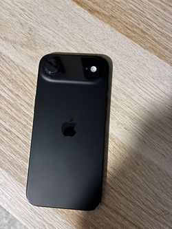 iPhone Air 256GB (Unlocked) – Space Black – Excellent Condition