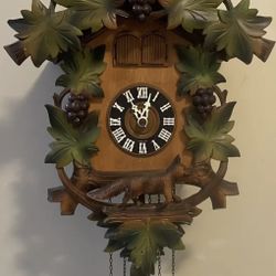 Cuckoo Weighted Clock Vintage Handmade Wood Leaves 3 Birds Serviced