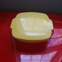 Vintage Lemon Yellow Pyrex Baking Dish