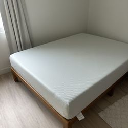 LIKE NEW - Foam Temperpedic Queen Mattress With Wooden Elegant Bed Frame