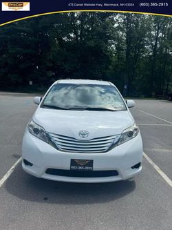 2015 Toyota Sienna