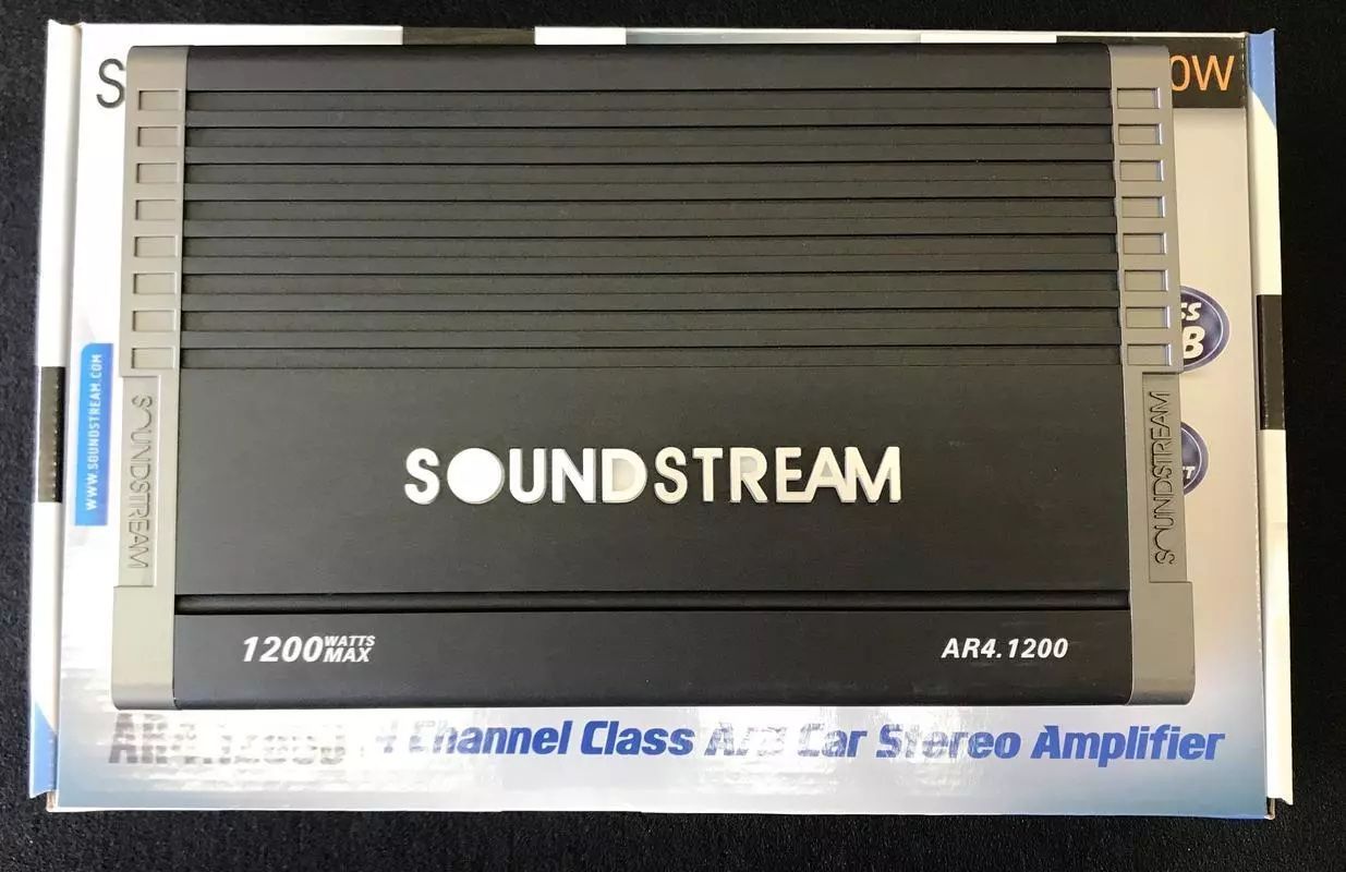 Soundstream AR4.1200 amplifier in the box