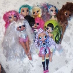 9 LOL Barbies,9Lol littles,18 Barbie dolls w/accessories
