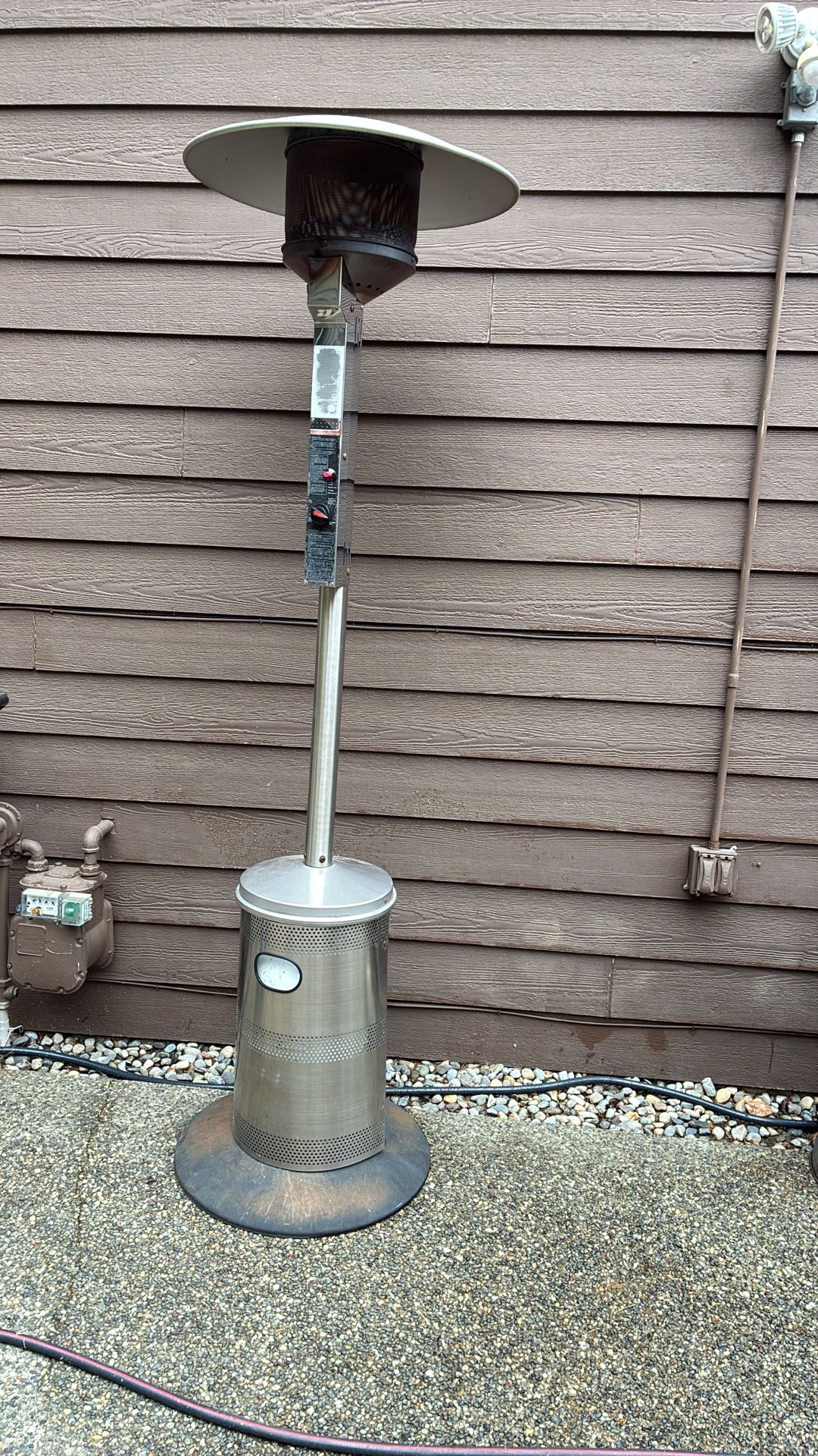Patio Heater w/7 gal. tank & cover 