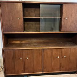 Mid-century Modern China Hutch 