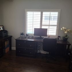 Office Furniture Desk And Chair
