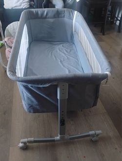 Baby crib