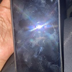 iPhone 16 e ( black )