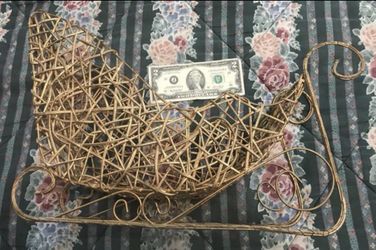 2 Handmade Christmas / Santa Sleigh