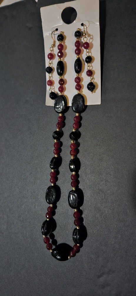 Black And Red Beaded Necklace Earrings Set