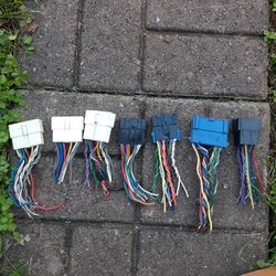1(contact info removed) radio wire Harness 70-1720 used