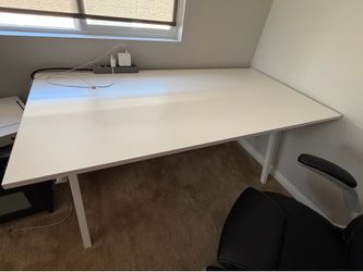 Big desk