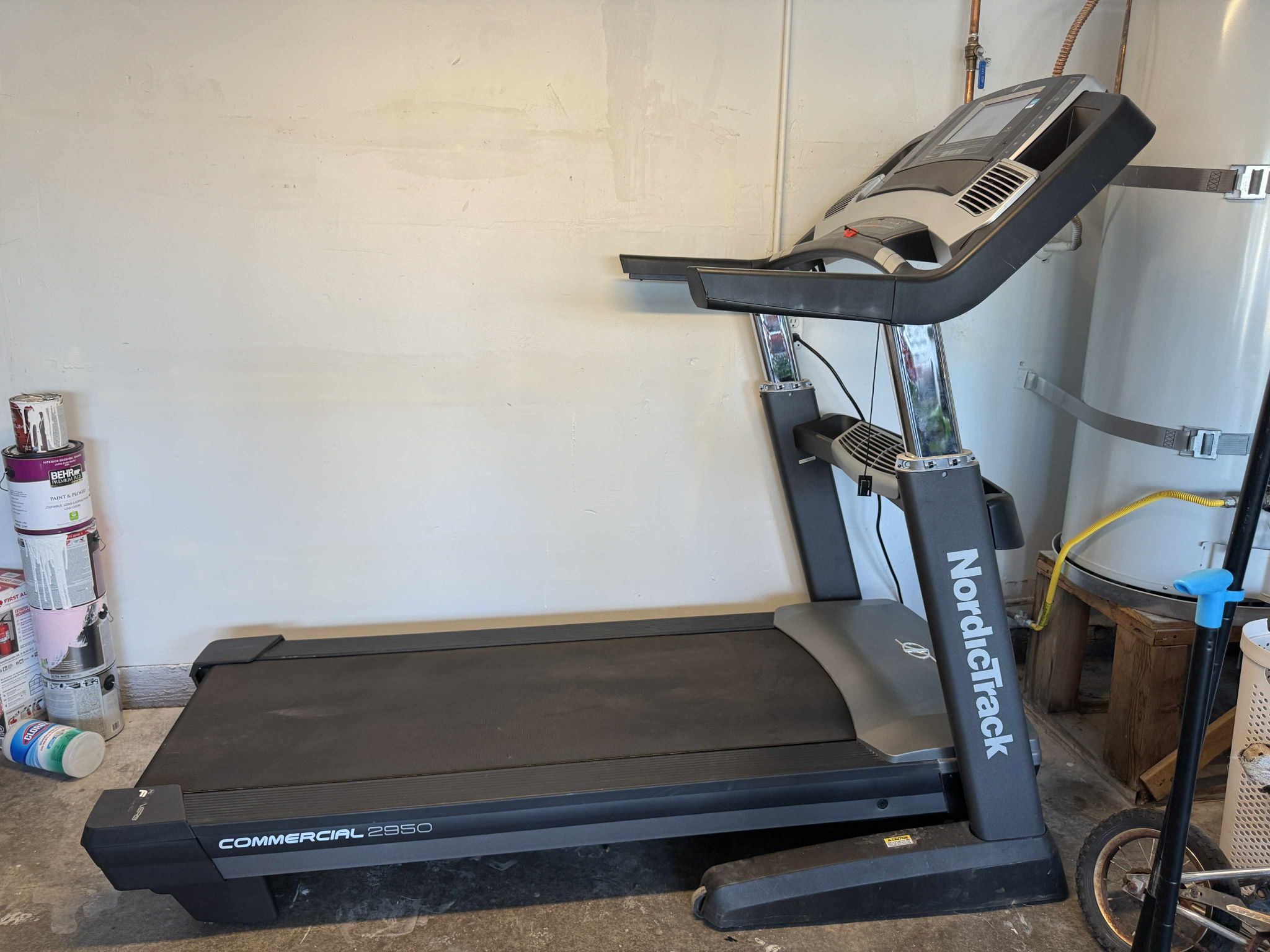 Nordic Track Commercial 2950 Folding Treadmill