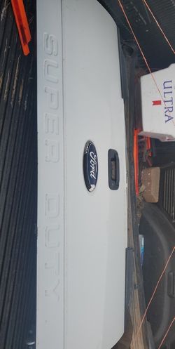 Got This 2011 Ford F350 Bed For Sale 