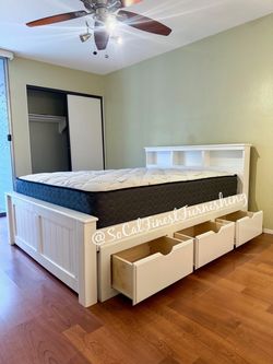 White Queen Bed And Mattress with drawers