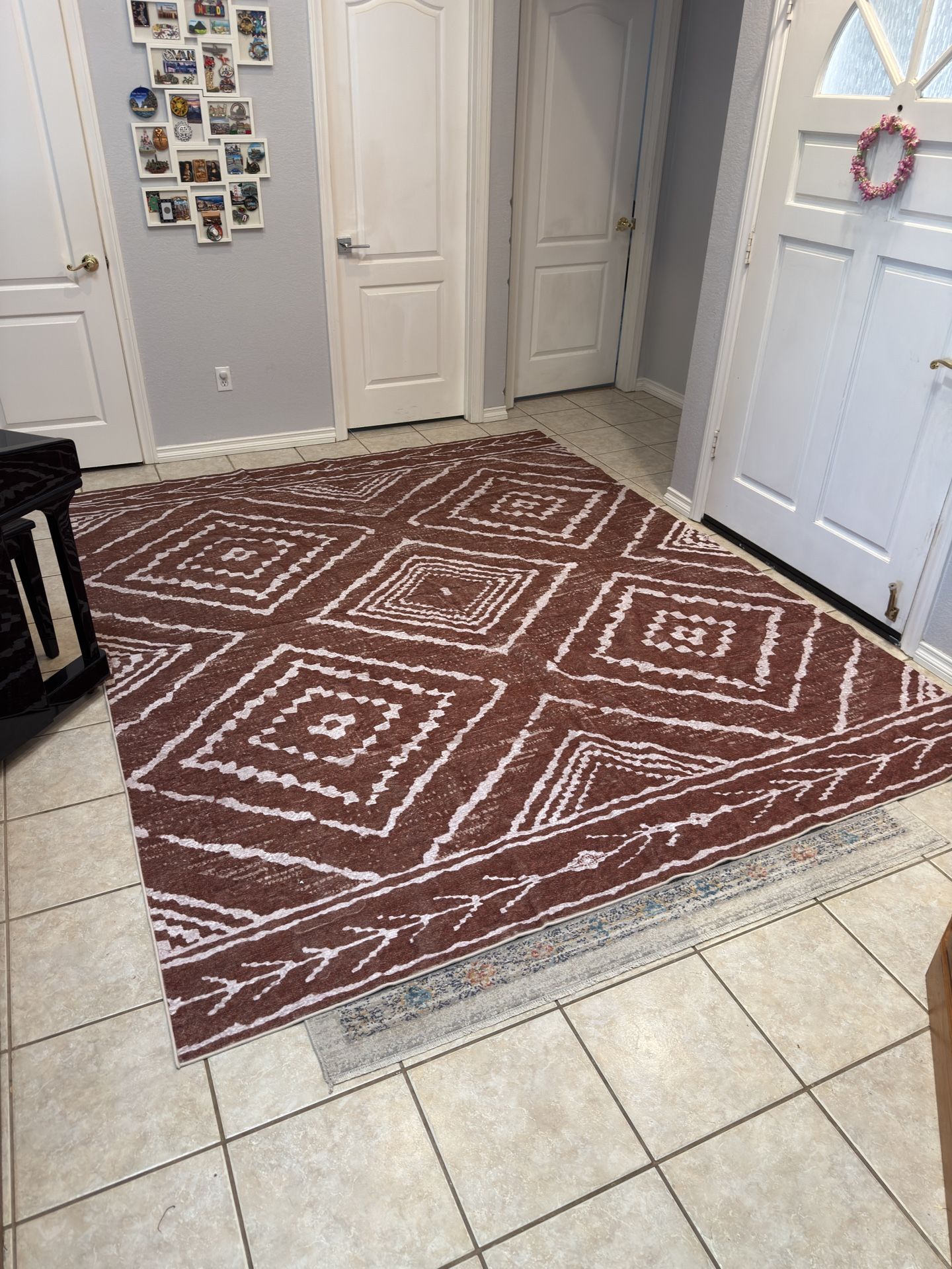 Brand new 8 by 10 washable rug