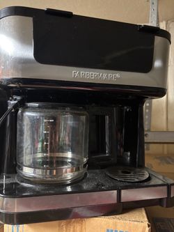 Farberware Coffee Maker with Glass Carafe