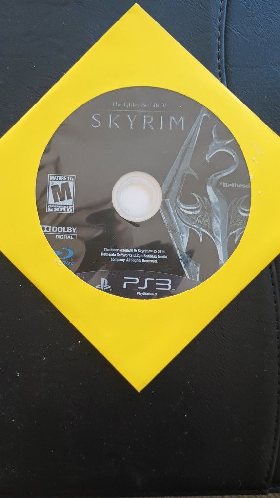 PS3 Skyrim Game