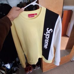 Supreme Hoodie