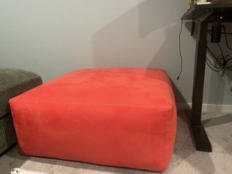 Coffee Table/Extra Seating