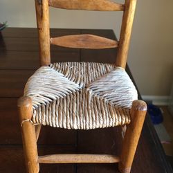 Miniature Shaker Chair for a Doll Or Teddy Bear