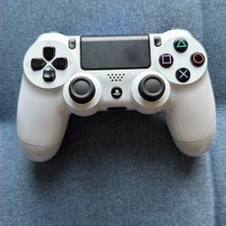 PS4 Controller 