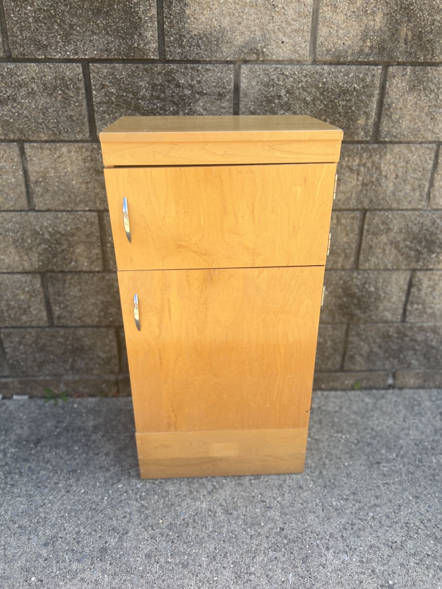 3 shelf storage cabinet