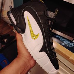 PENNYS SIZE 11