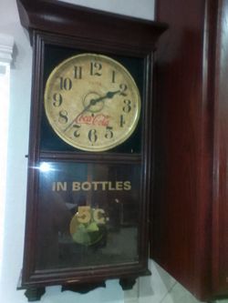 Coca-Cola clock vintage