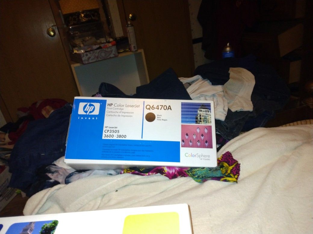 HP New color LaserJet