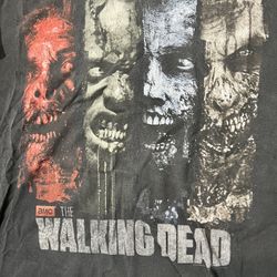 Walking Dead Zoombies large shirt