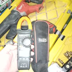 Klein Voltage Tester