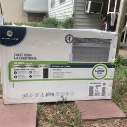 18000 BTU Smart Room AC