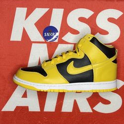 Nike Dunk High Varsity Maize (Iowa)