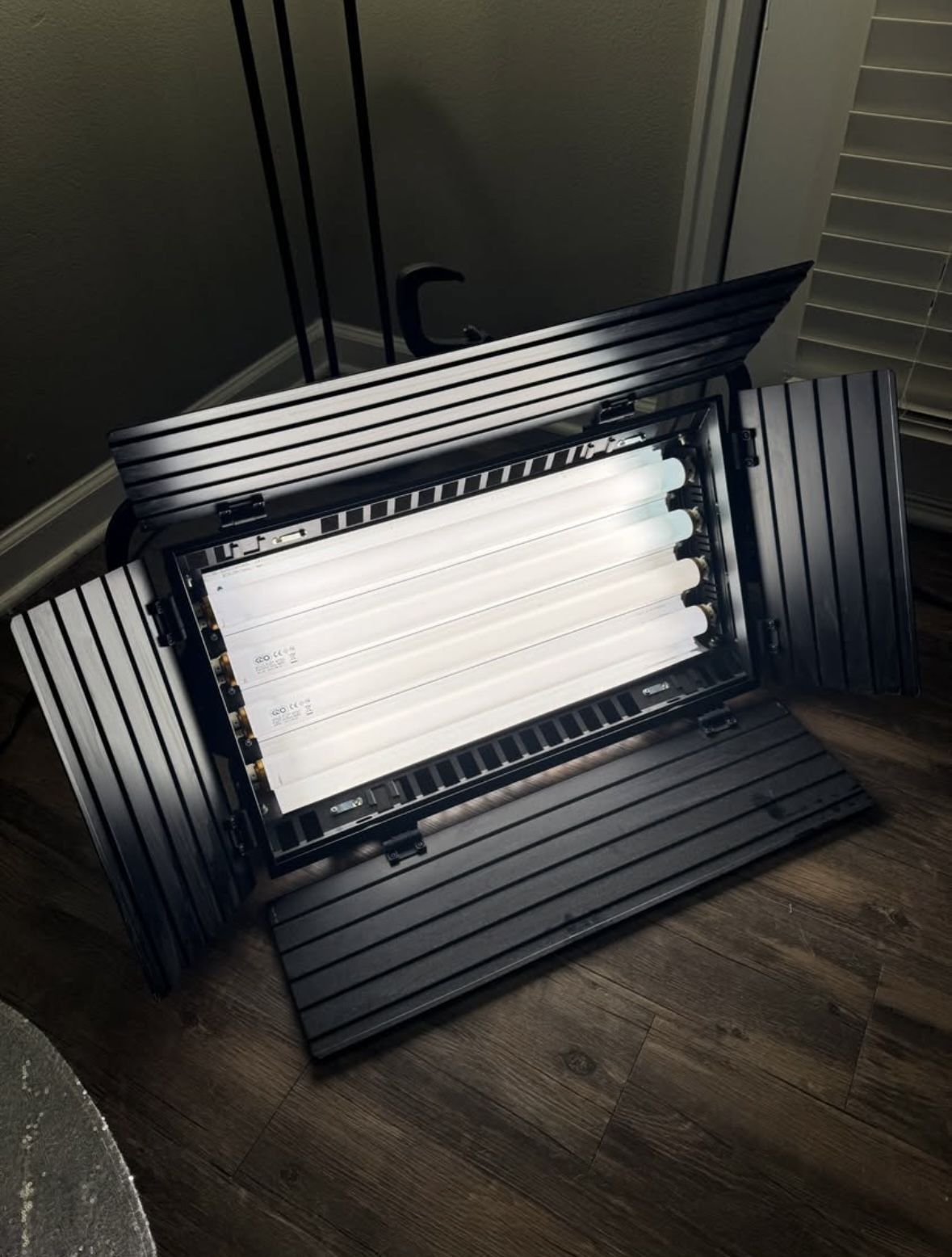 KINO FLO IMAGE 22 - Pro Video Light