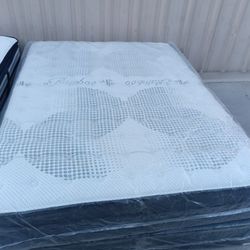 New Queen Pillowtop Mattress And Box Spring 
