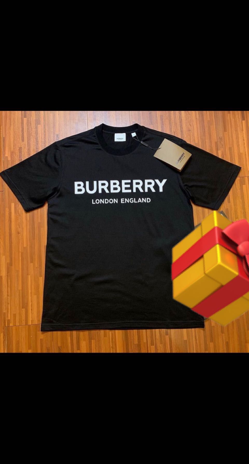 Burberry logo Print t-shirt size small and medium