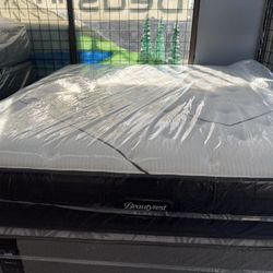 CALIFORNIA KING SIZE SIMMONS BEAUTYREST BLACK MATTRESS & BOX SPRINGS BED SET