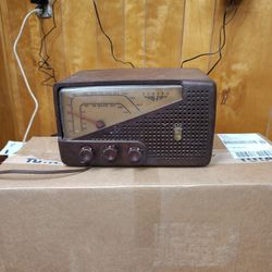 Old Zenith Radio, Around 1950's