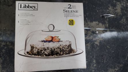 Glass cake plate