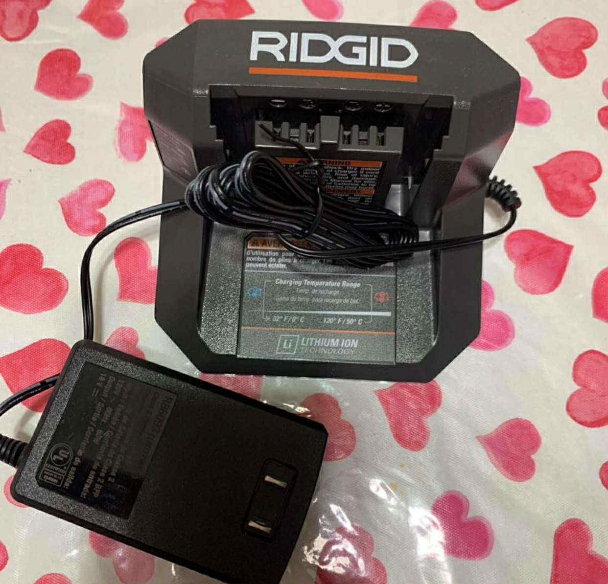 Ridgid New Charger Nuevo