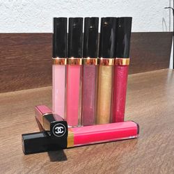 CHANEL Rouge Coco Gloss #119 Buorgeoisie