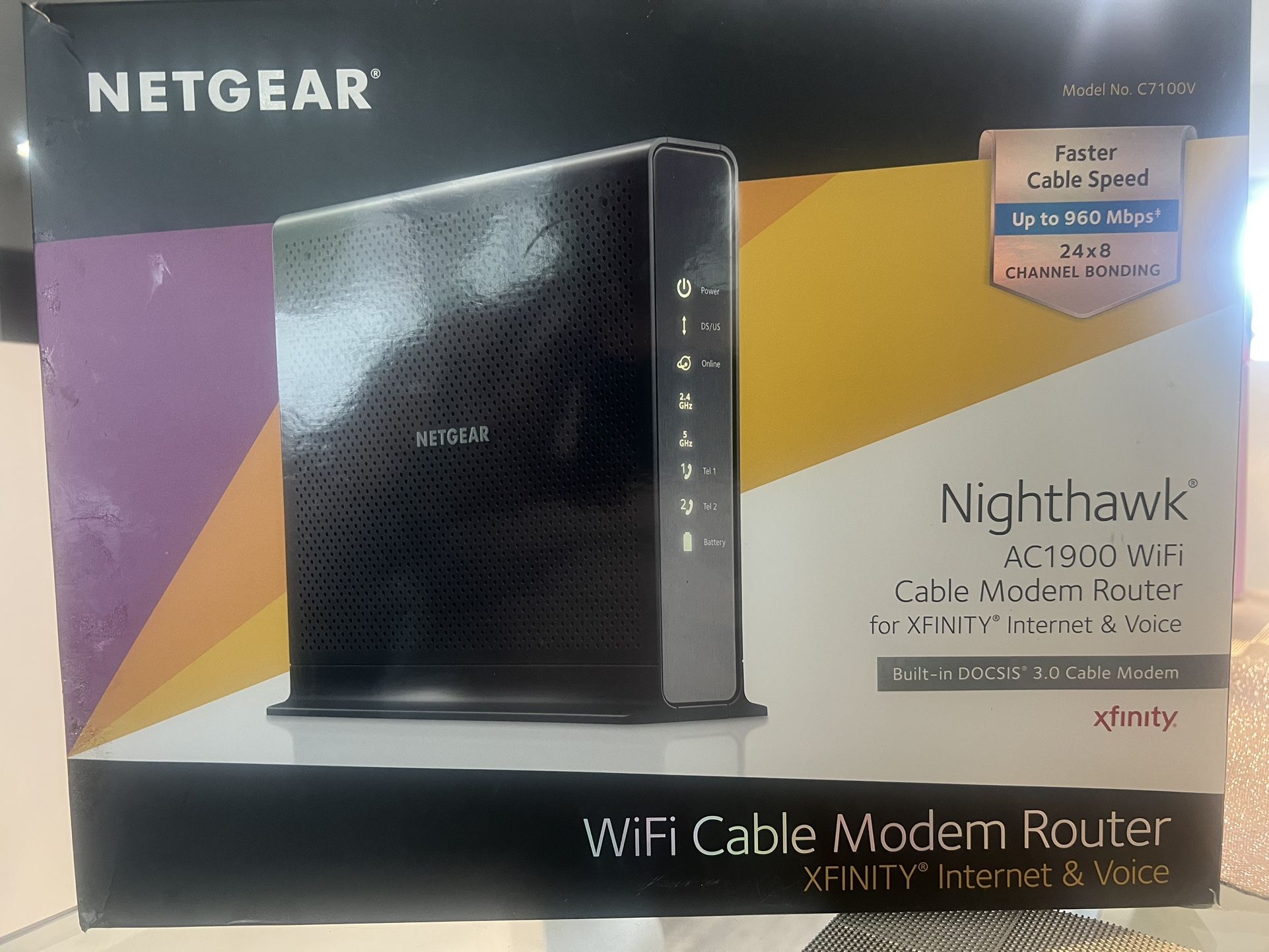 NETGEAR Nighthawk AC1900 WiFi Cable Modem Router