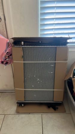 2005 mustang radiator