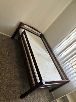 Twin bed